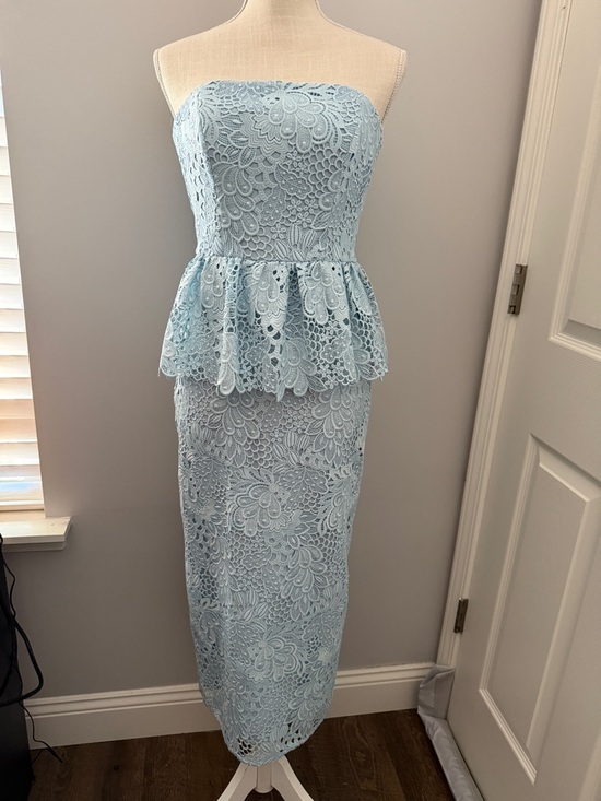 Shoshanna Dresses & Skirts - Shoshanna Strapless Light Blue Lace Peplum Midi Dress Kentucky Derby